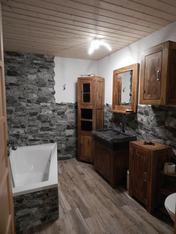 L Ame Et Son Du Coeur Villa Dorenaz Kültér fotó